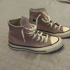 Converse Lift high tops, good condition, blush/ lavender color. Womens 6.5